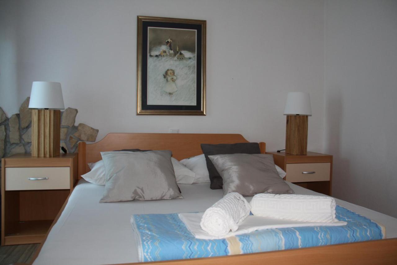 Vila Filipasic Apartamento Vir Exterior foto