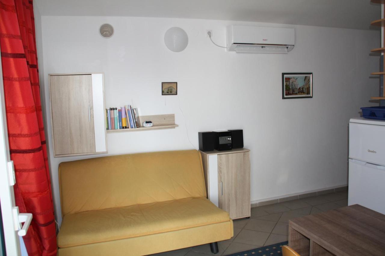 Vila Filipasic Apartamento Vir Exterior foto