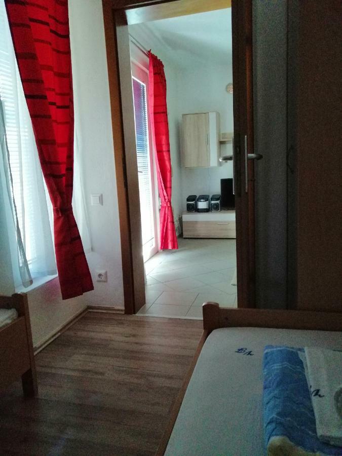 Vila Filipasic Apartamento Vir Exterior foto